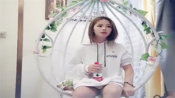 极品骚货学妹!黄先生最爱的女神肉体激情摩擦